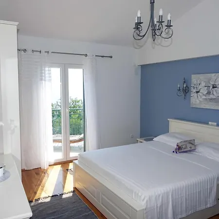 Stella With Heated Pool Villa Podgora (Split-Dalmatia)