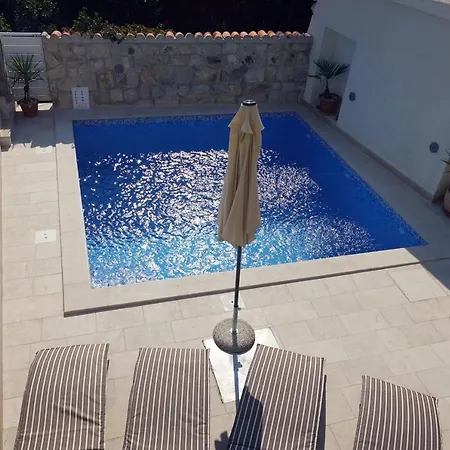 Stella With Heated Pool Podgora