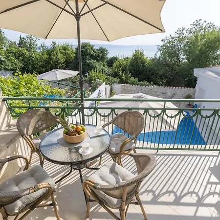 Stella With Heated Pool ヴィラ