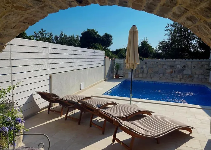 Stella With Heated Pool Podgora (Split-Dalmatia)